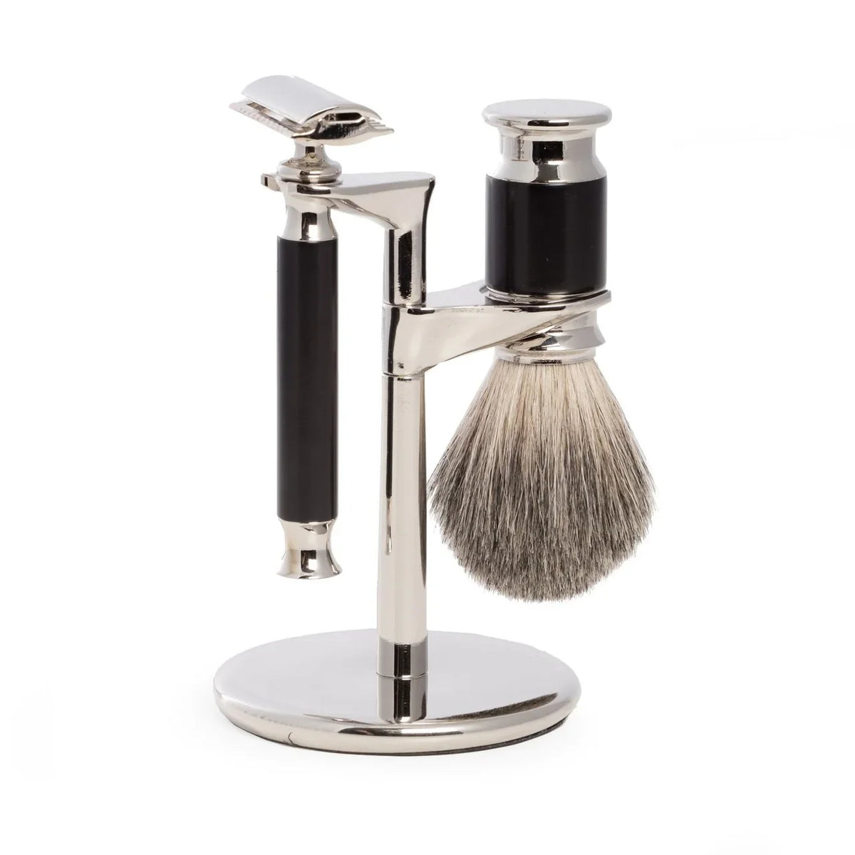 Gornik & Drucker chrome shave stand, razor and badger brush with cream and gel