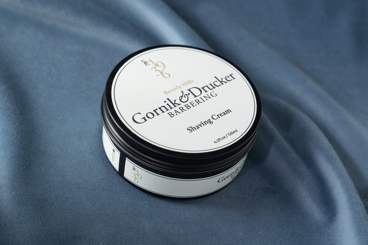 Gornik & Drucker Shaving Cream jar, lid on, seen from above